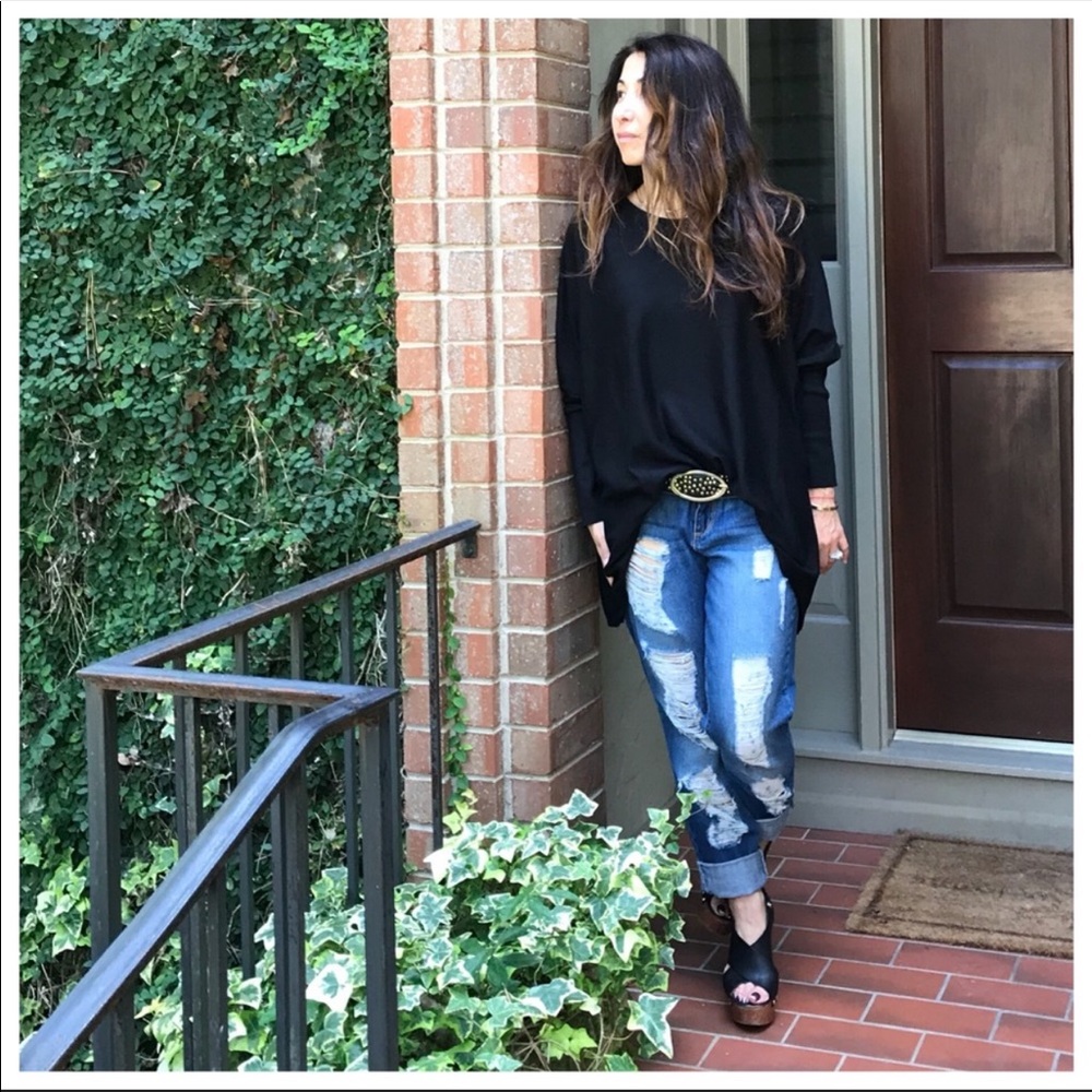 OVERSIZED LOOSE FIT BLACK KNIT SWEATER - Picture 5 of 10